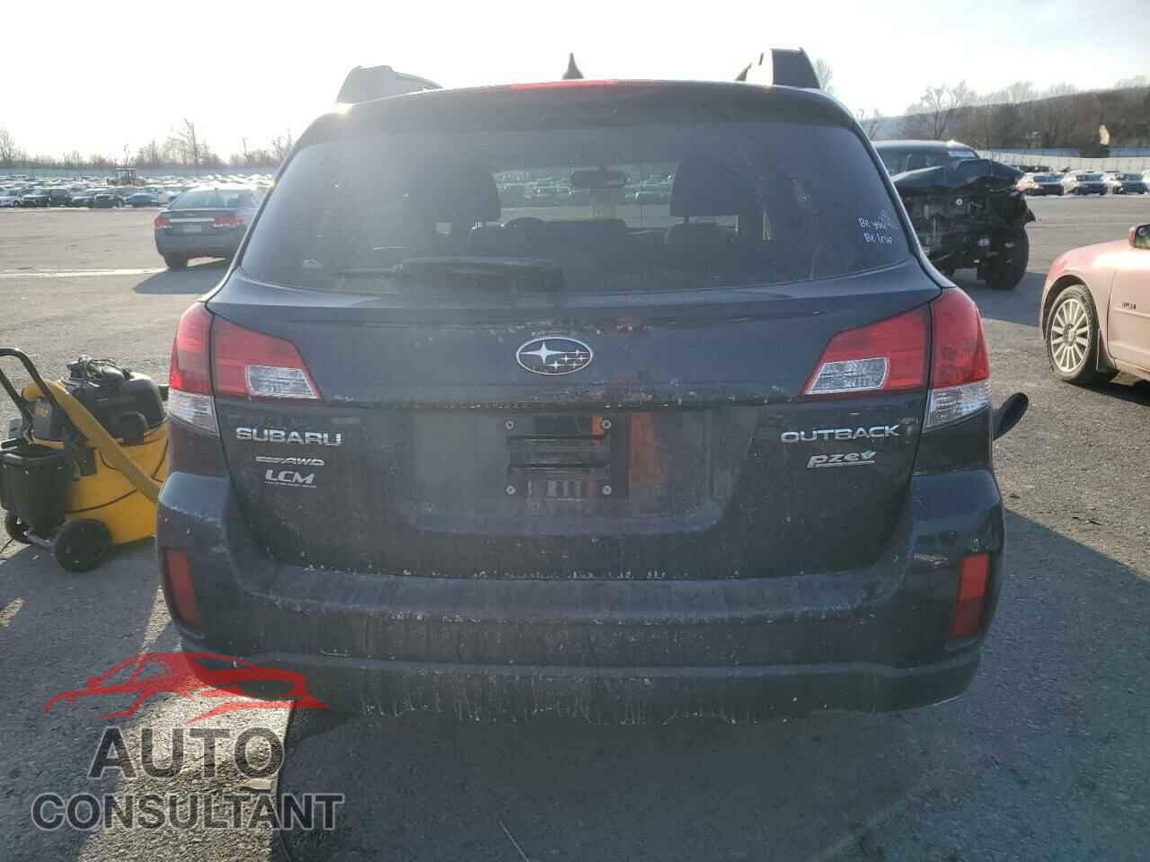 SUBARU OUTBACK 2014 - 4S4BRBLC2E3257646