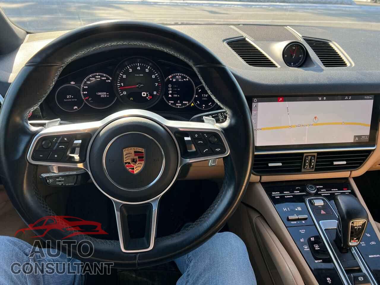 PORSCHE CAYENNE 2019 - WP1AA2AY7KDA05952