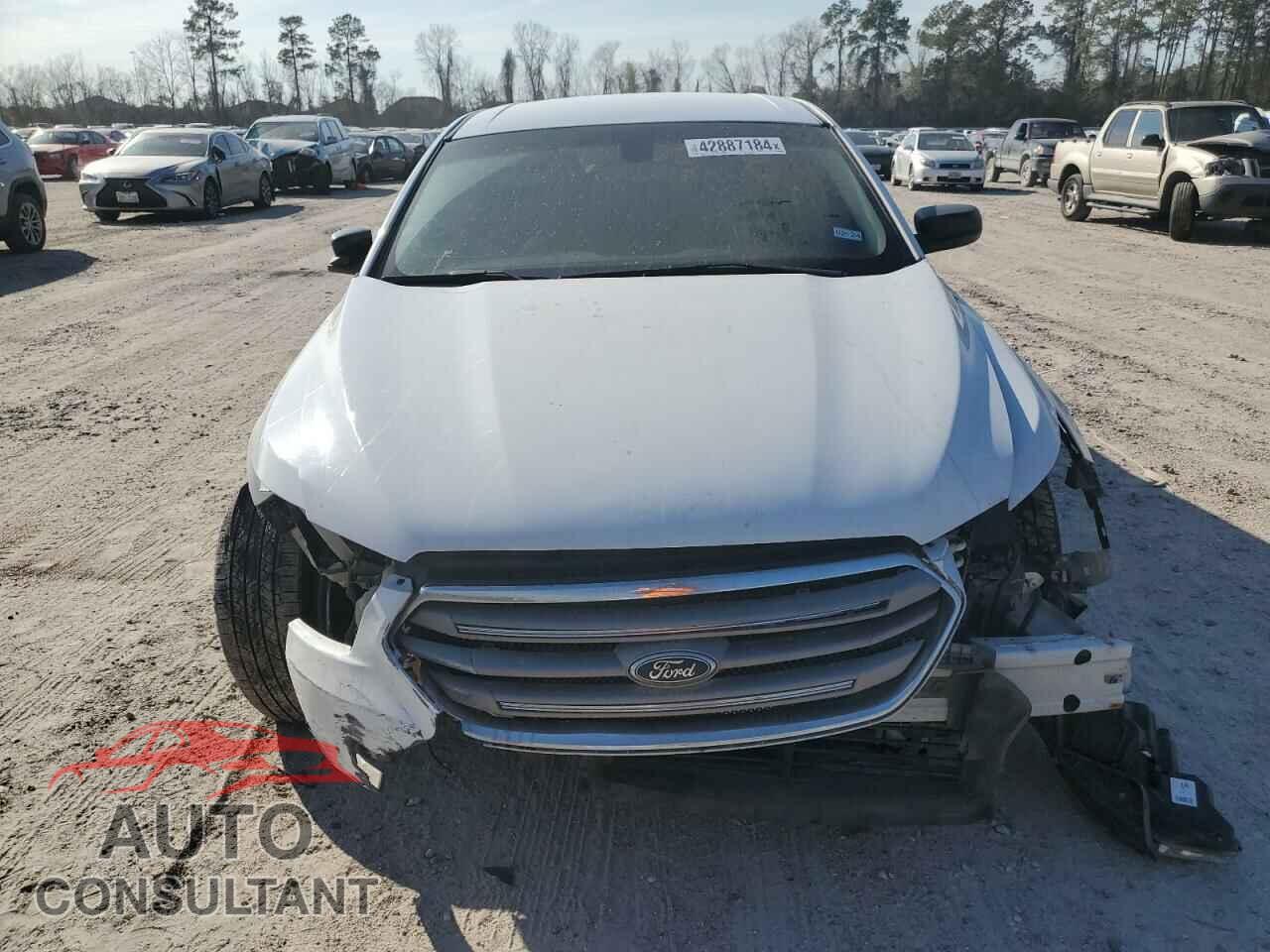 FORD TAURUS 2017 - 1FAHP2D80HG105740