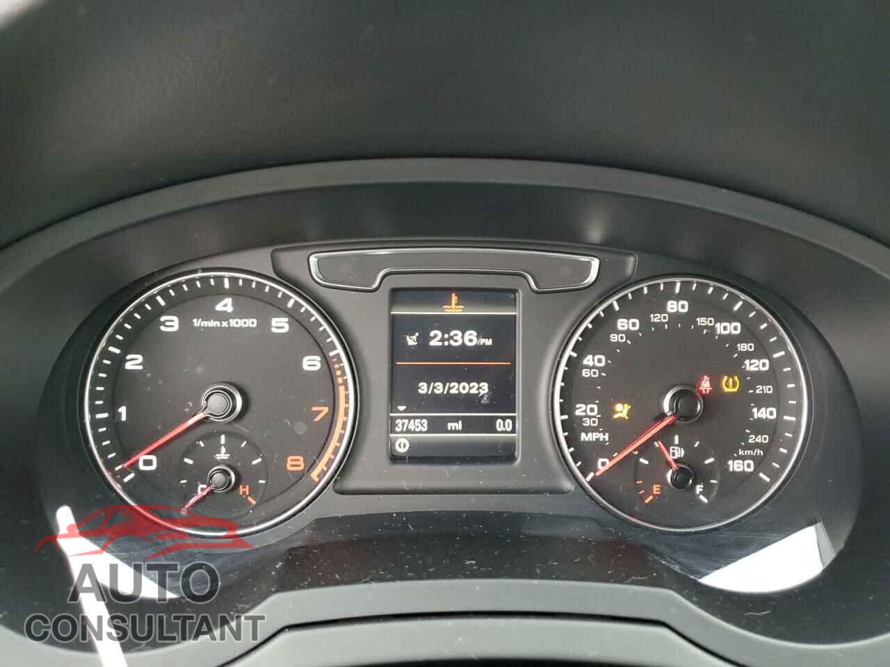 AUDI Q3 2017 - WA1JCCFS5HR002804