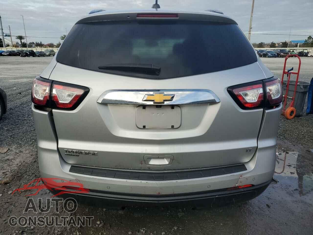 CHEVROLET TRAVERSE 2017 - 1GNKRGKD3HJ342921