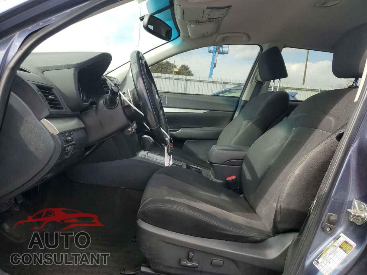 SUBARU OUTBACK 2013 - 4S4BRCCC2D3270336