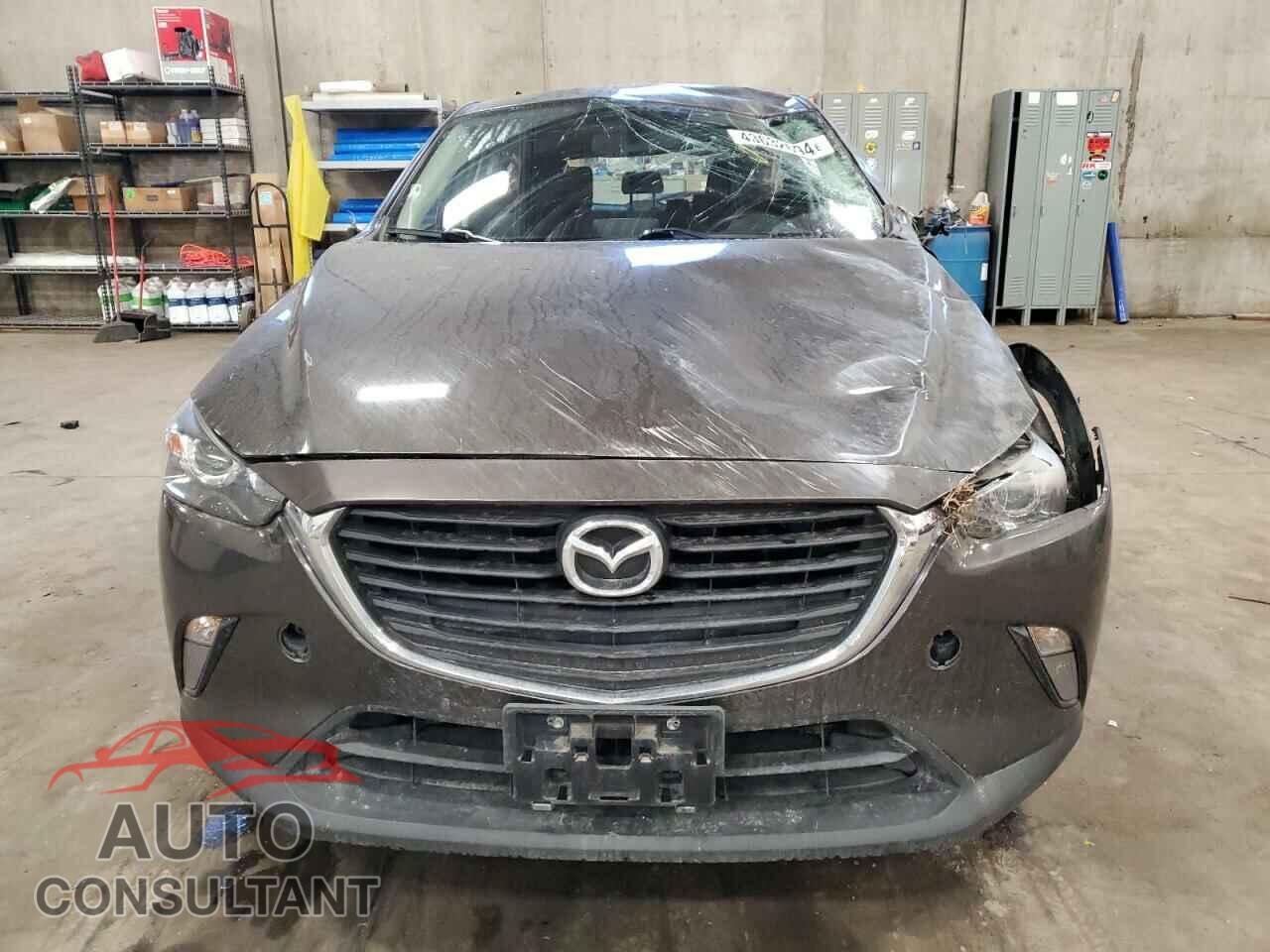 MAZDA CX-3 2017 - JM1DKFC72H0156947