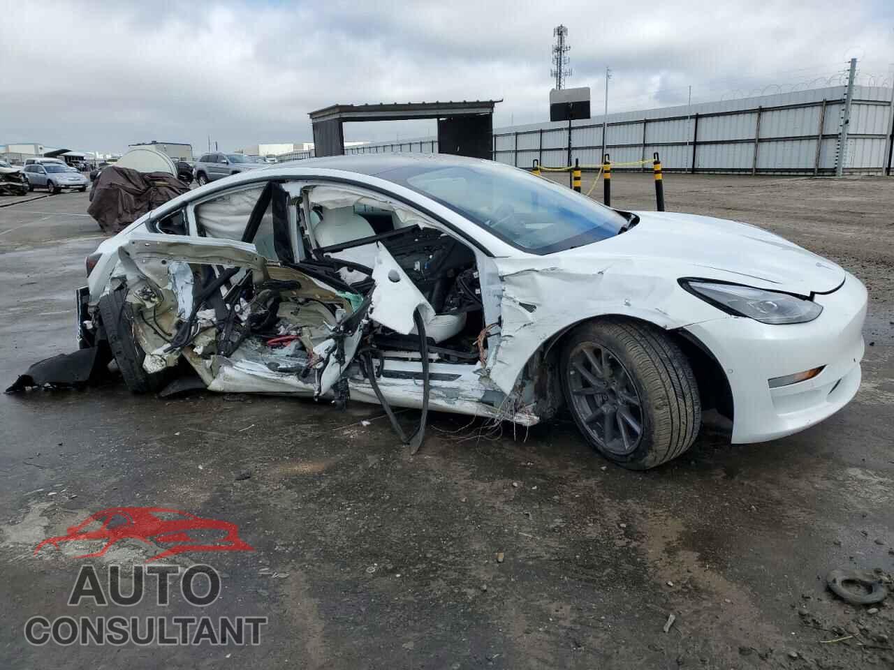 TESLA MODEL 3 2022 - 5YJ3E1EA4NF325880