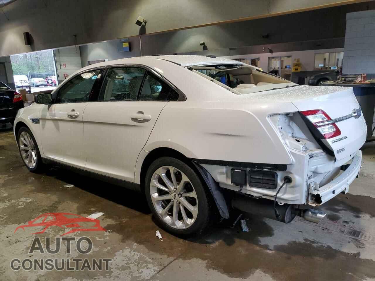 FORD TAURUS 2017 - 1FAHP2F86HG123267