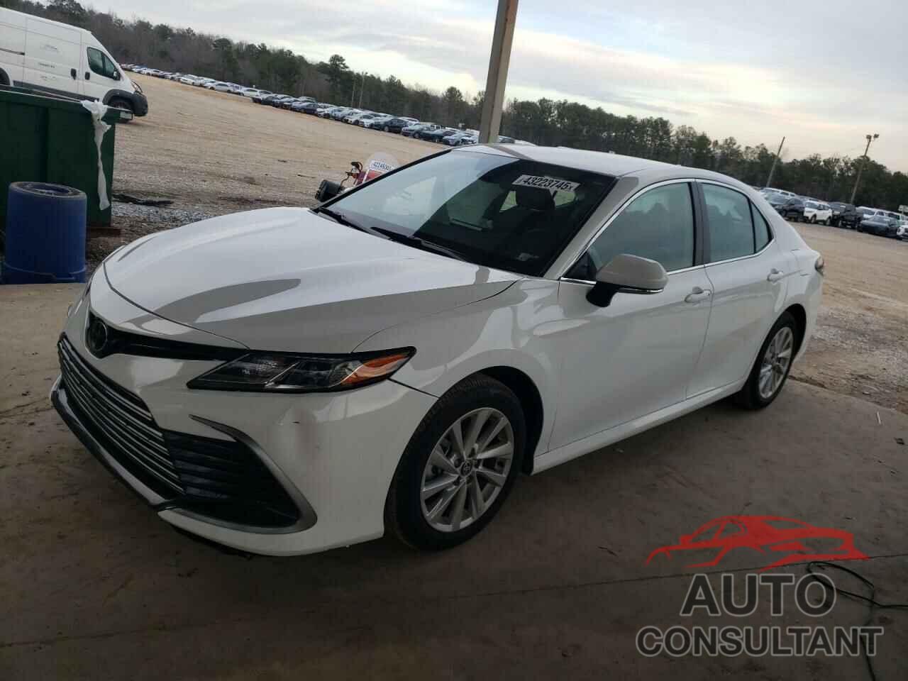 TOYOTA CAMRY 2024 - 4T1C11AK8RU867552