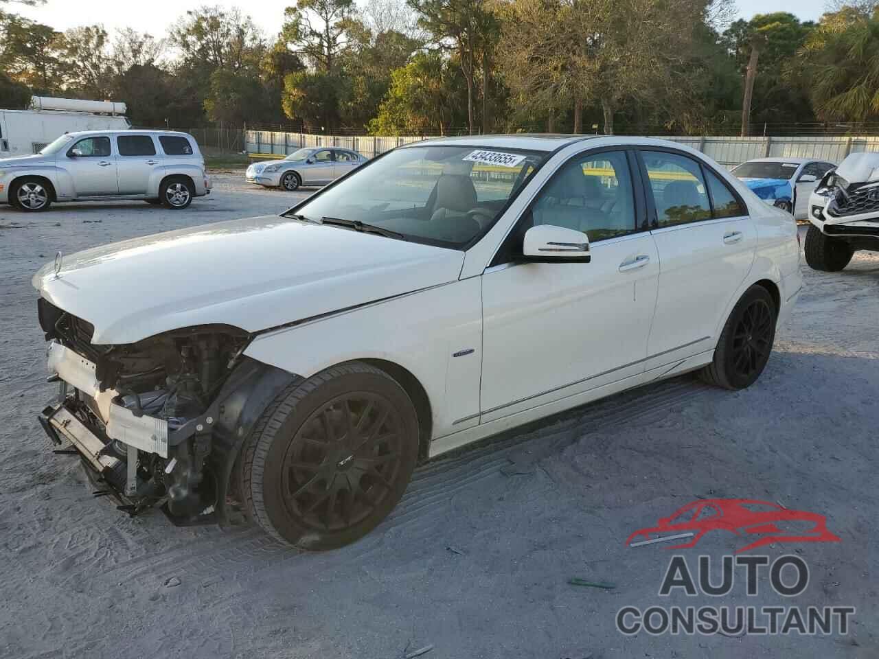 MERCEDES-BENZ C-CLASS 2012 - WDDGF4HB3CA597563