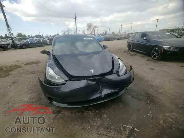 TESLA MODEL 3 2022 - 5YJ3E1EA4NF343053