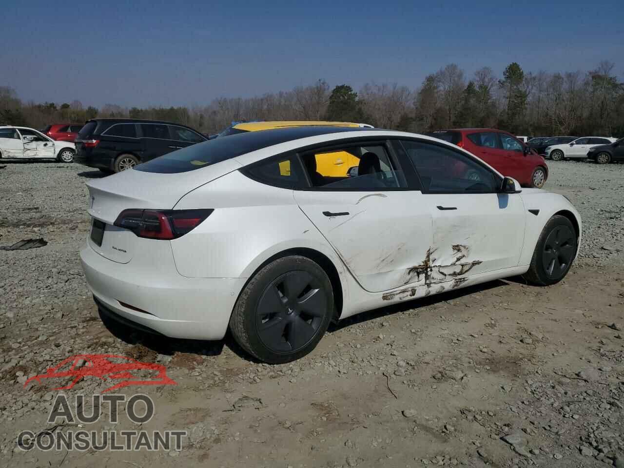 TESLA MODEL 3 2022 - 5YJ3E1EB9NF152236