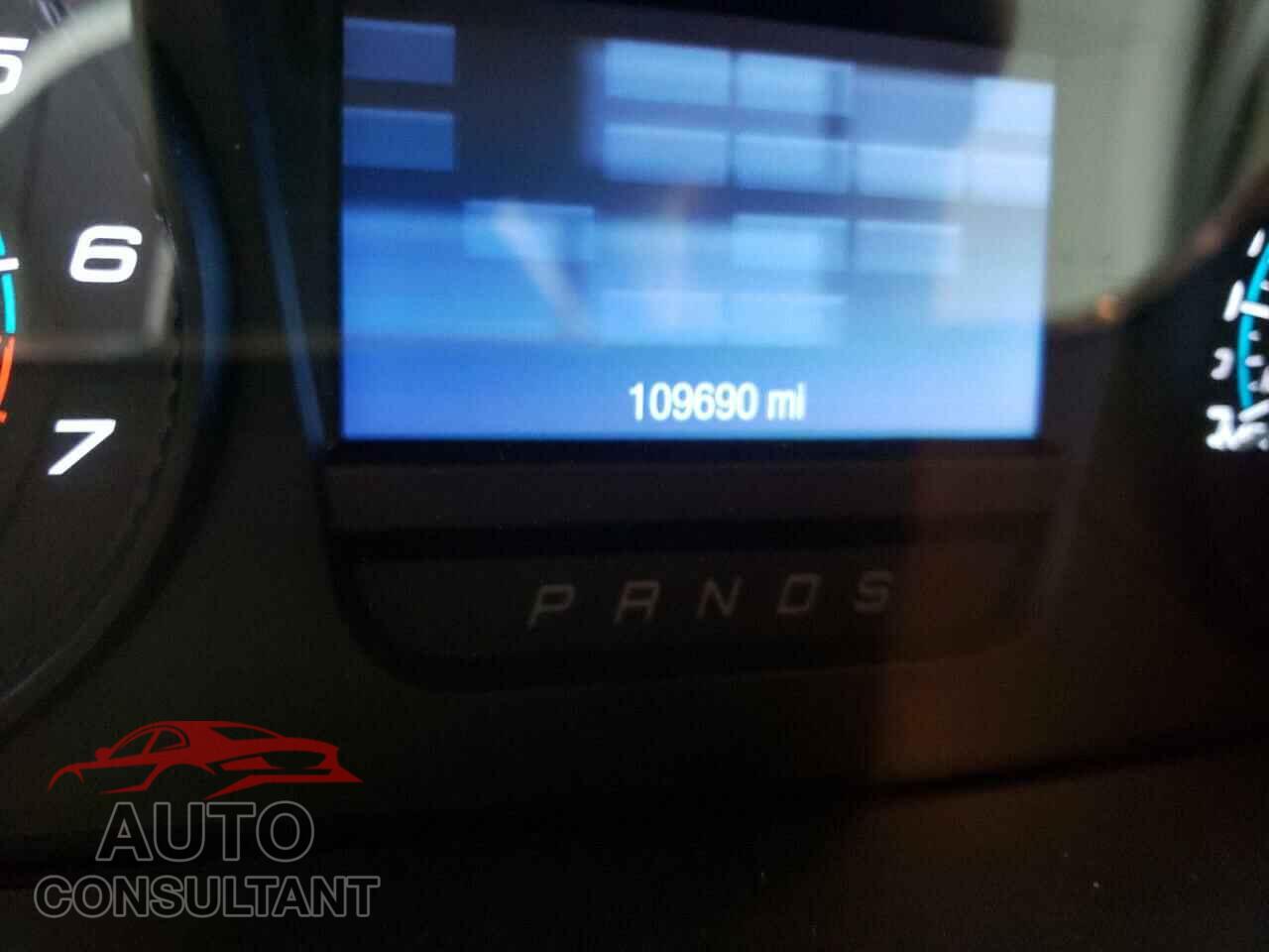 FORD TAURUS 2018 - 1FAHP2D88JG100954