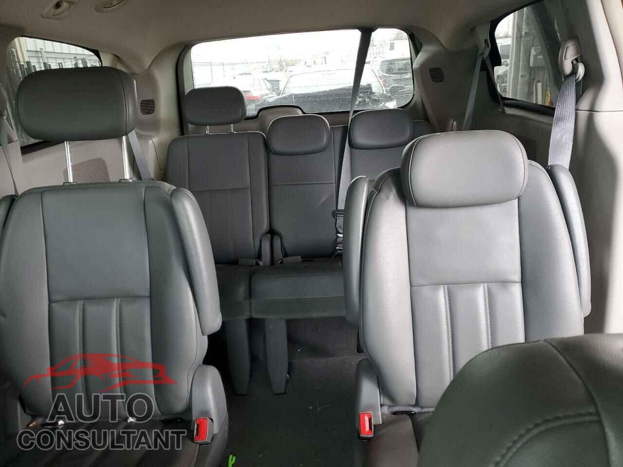 DODGE CARAVAN 2010 - 2D4RN5DX3AR302602