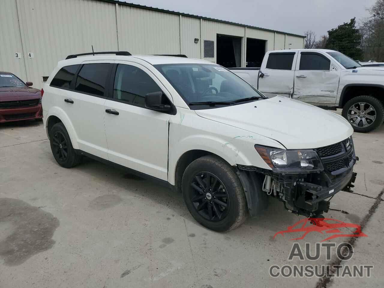 DODGE JOURNEY 2018 - 3C4PDCAB6JT447005