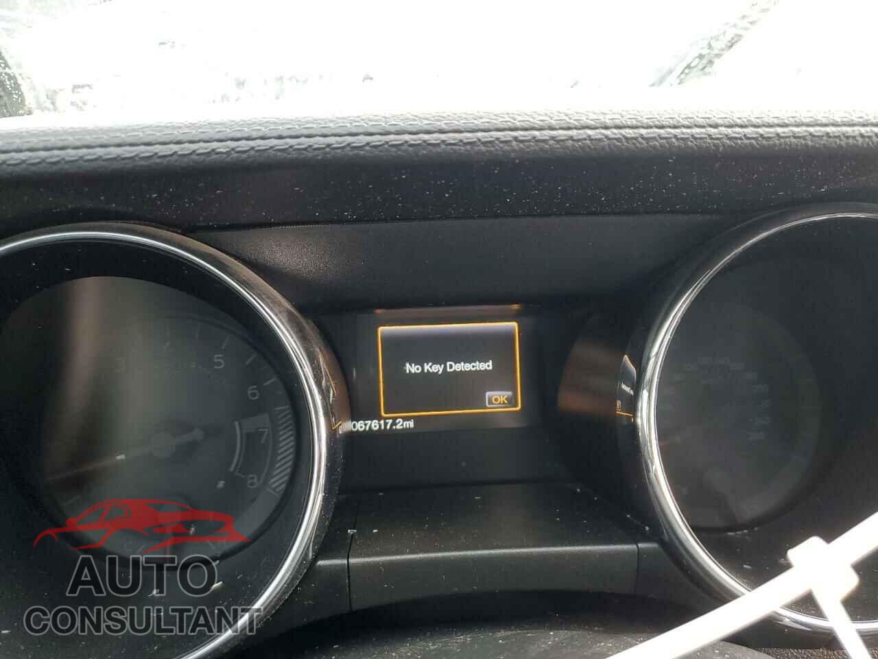 FORD MUSTANG 2017 - 1FA6P8CF6H5310064