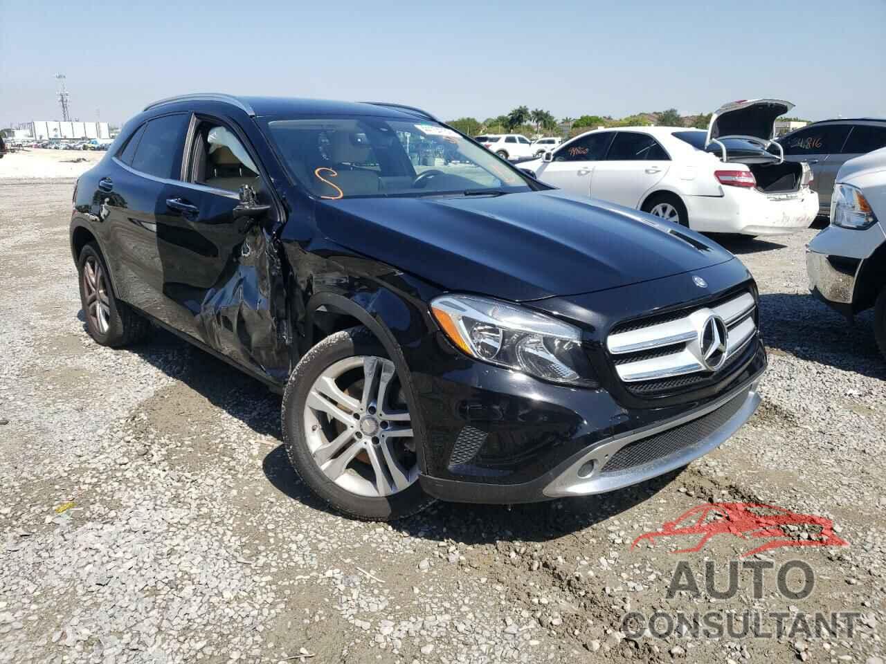 MERCEDES-BENZ GLA-CLASS 2016 - WDCTG4EB3GJ211864