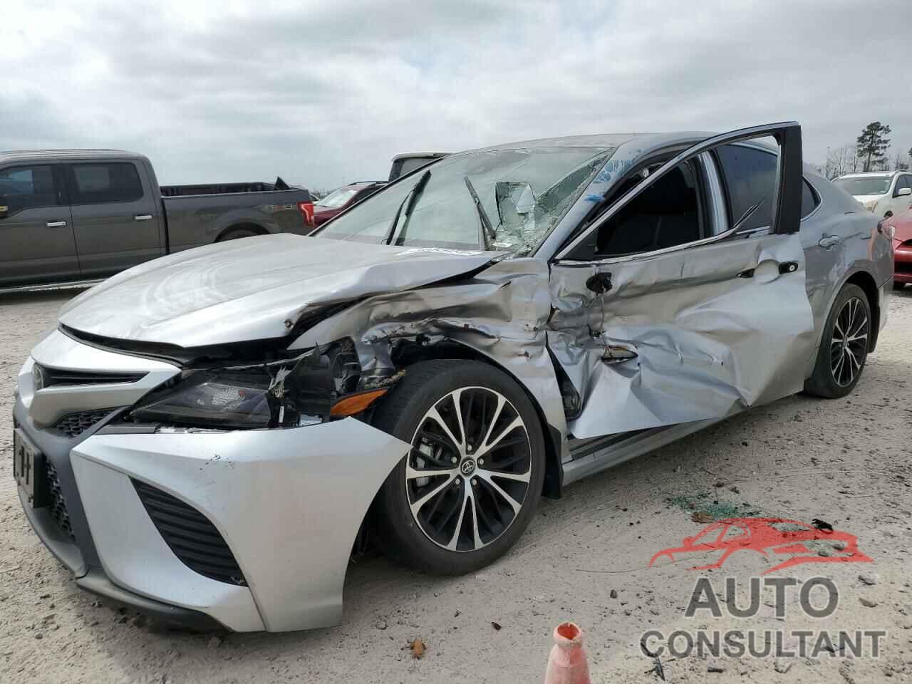 TOYOTA CAMRY 2021 - 4T1G11AK0MU536846