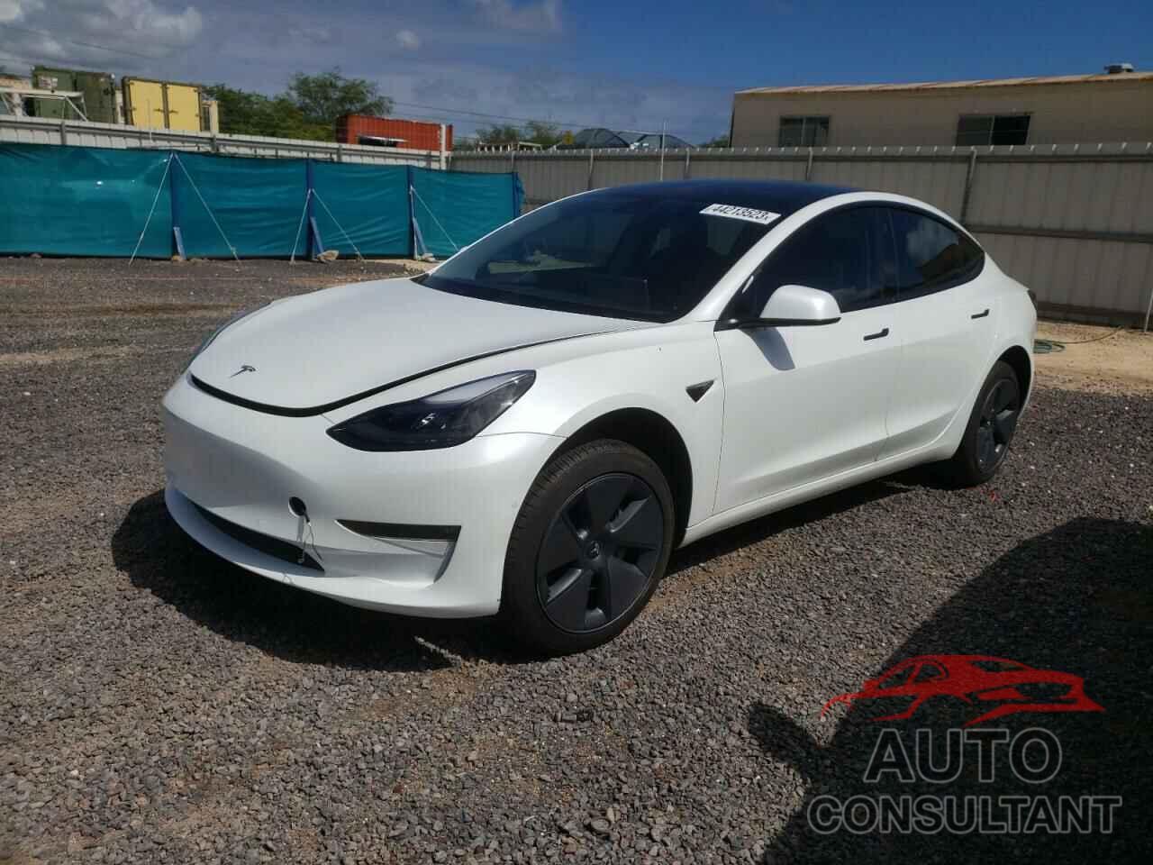 TESLA MODEL 3 2022 - 5YJ3E1EB0NF124356