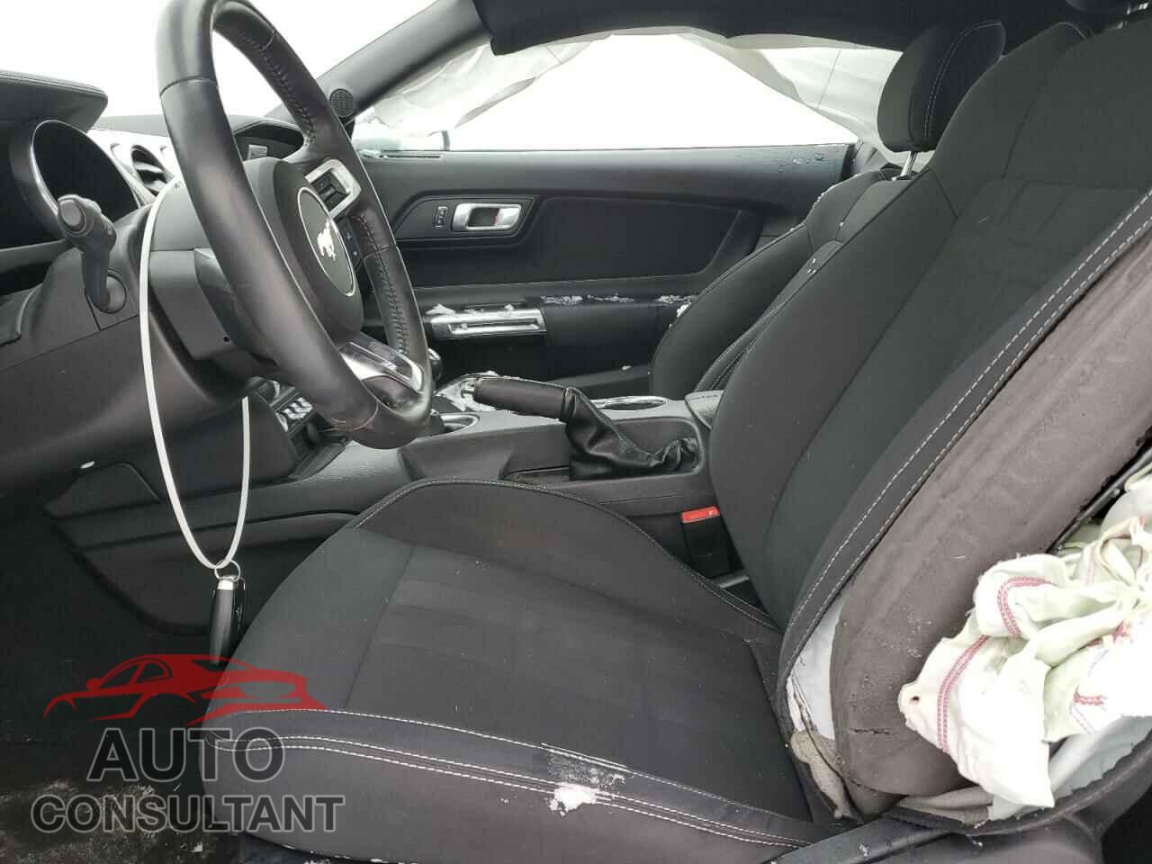 FORD MUSTANG 2021 - 1FA6P8CF1M5116536