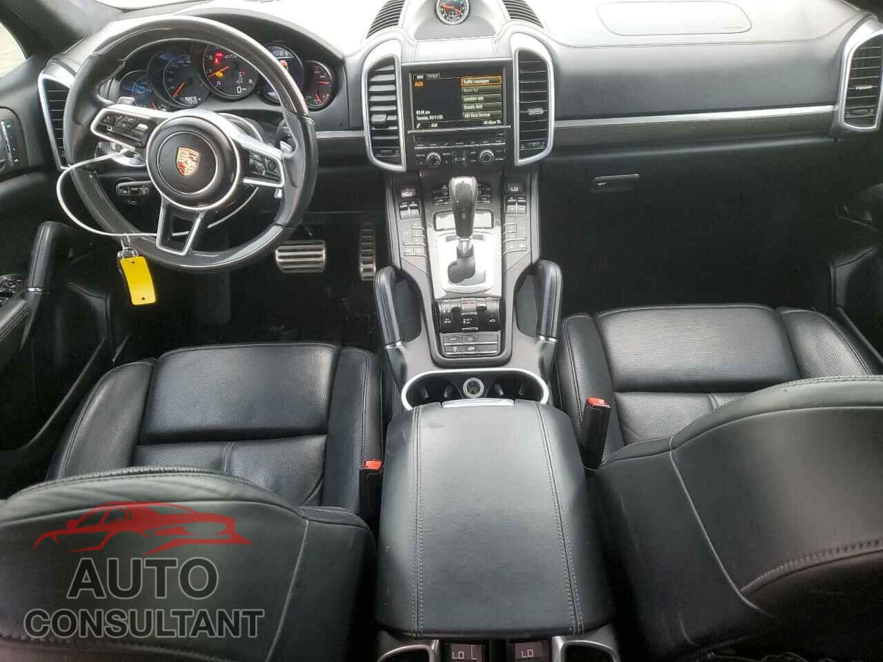 PORSCHE CAYENNE 2016 - WP1AD2A23GLA71527