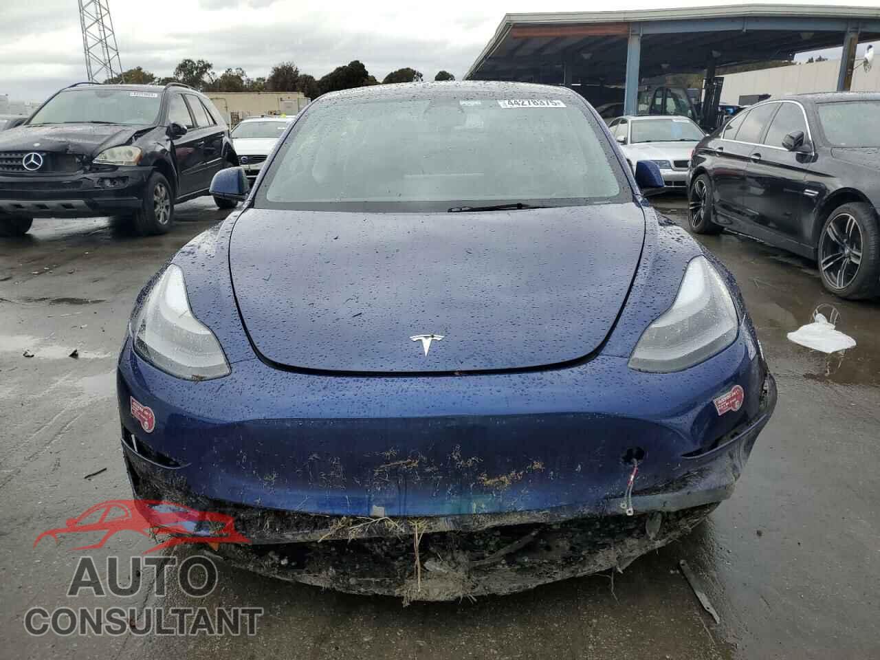 TESLA MODEL 3 2023 - 5YJ3E1EA6PF541569
