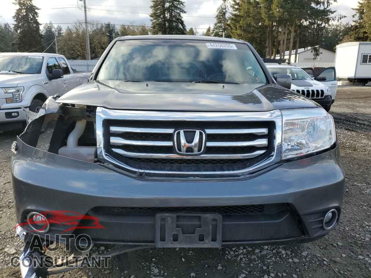 HONDA PILOT 2012 - 5FNYF4H50CB035801