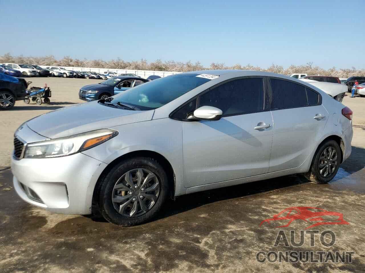 KIA FORTE 2018 - 3KPFL4A74JE183318