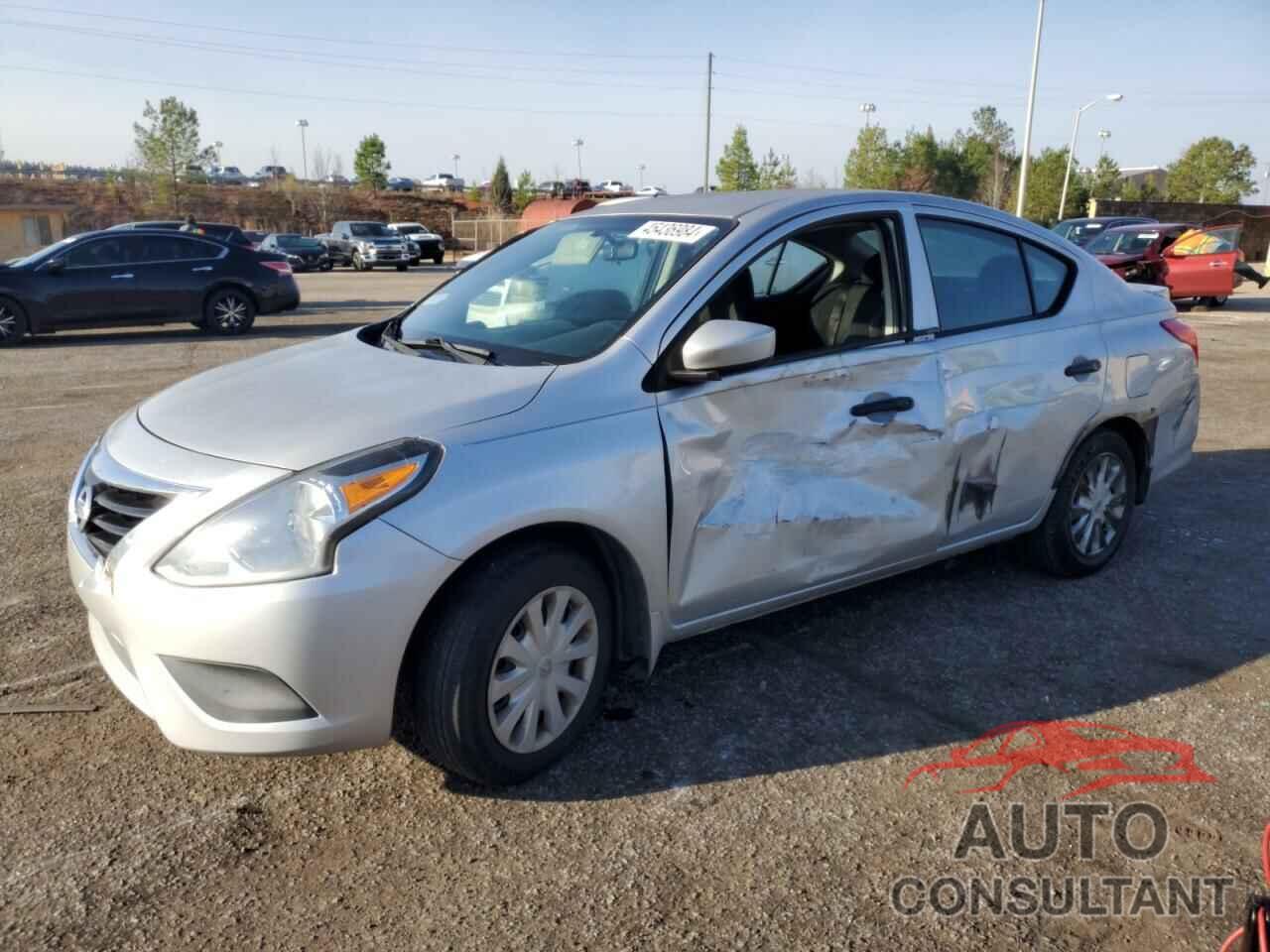 NISSAN VERSA 2017 - 3N1CN7APXHL820025