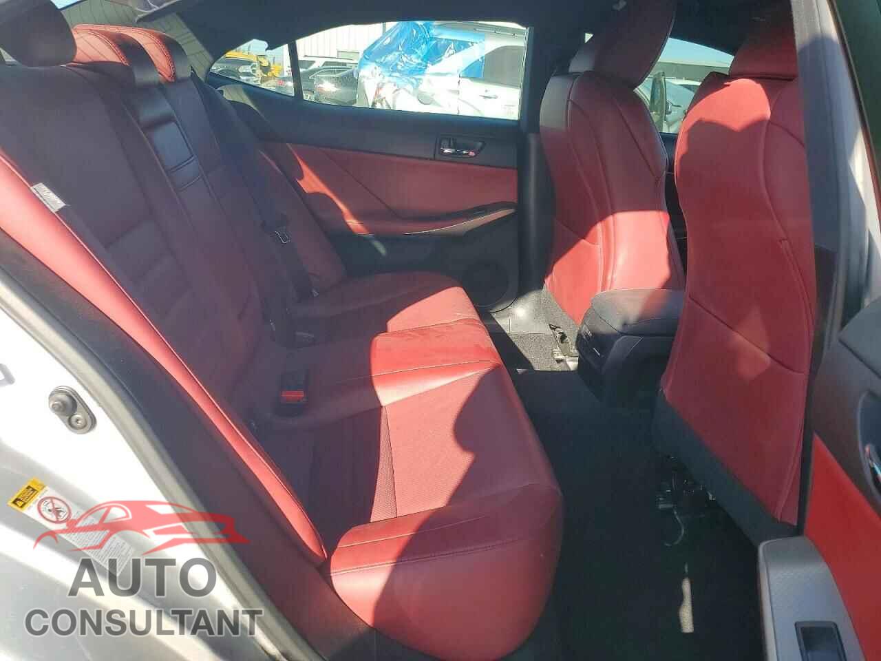 LEXUS IS 2016 - JTHBA1D21G5016162