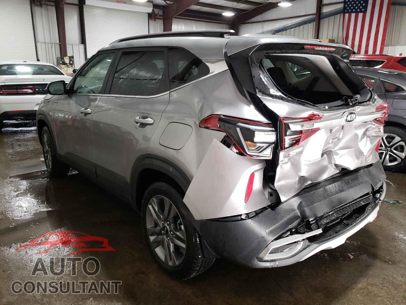 KIA SELTOS 2021 - KNDEUCAA3M7124070
