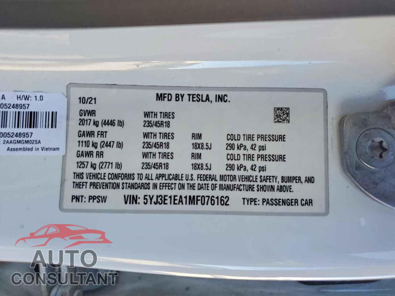 TESLA MODEL 3 2021 - 5YJ3E1EA1MF076162