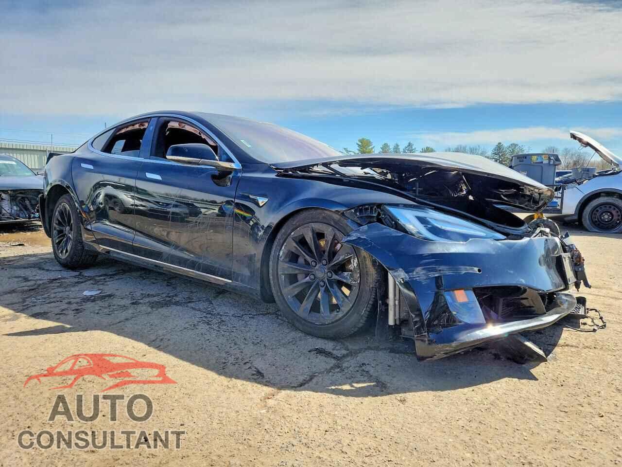 TESLA MODEL S 2017 - 5YJSA1E2XHF190831