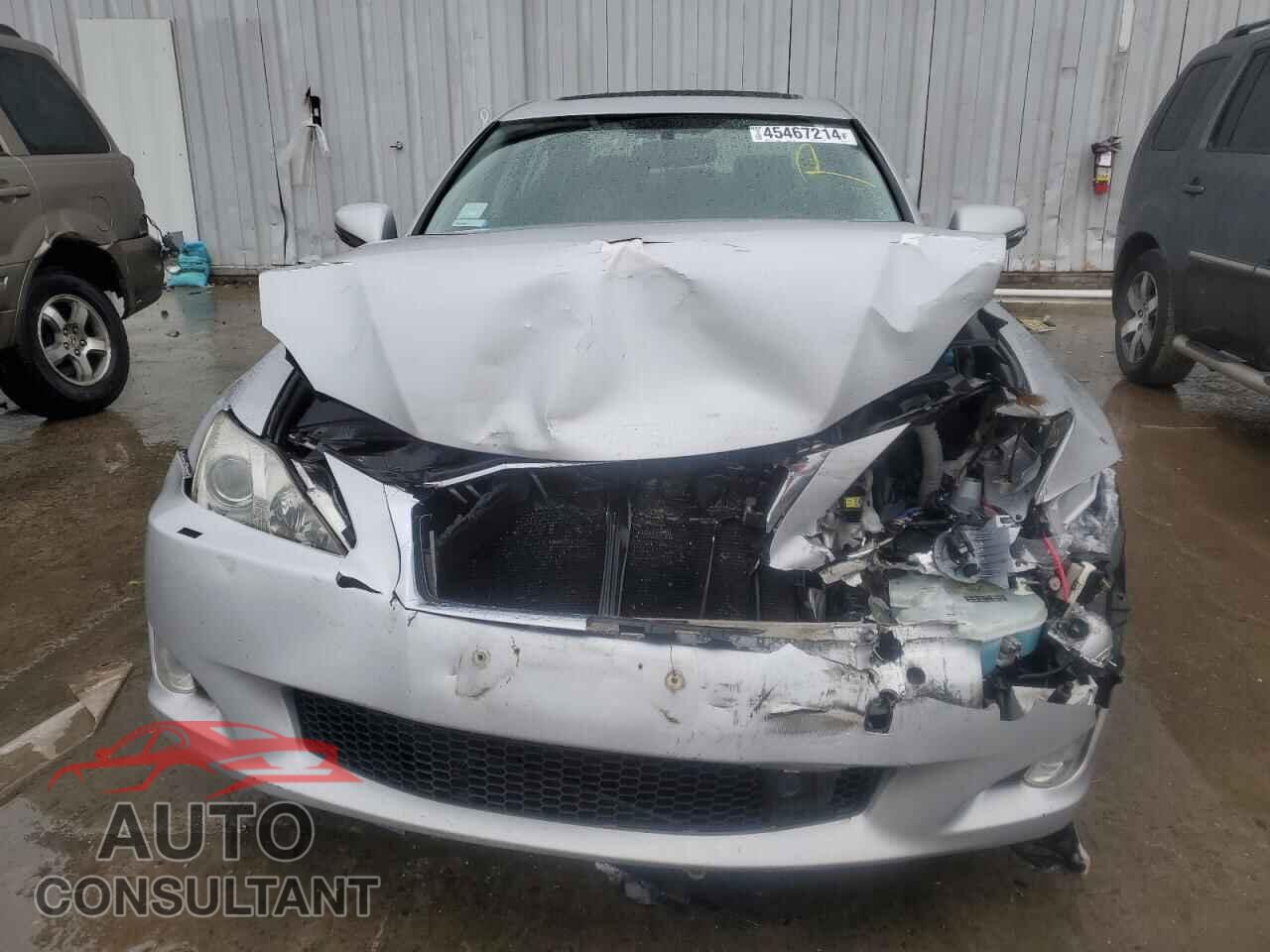 LEXUS IS 2010 - JTHCF5C27A5040133