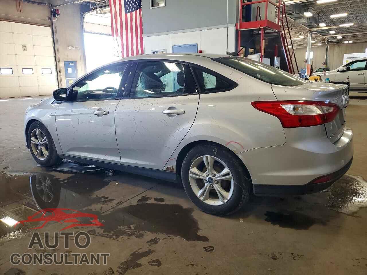 FORD FOCUS 2014 - 1FADP3F26EL452926