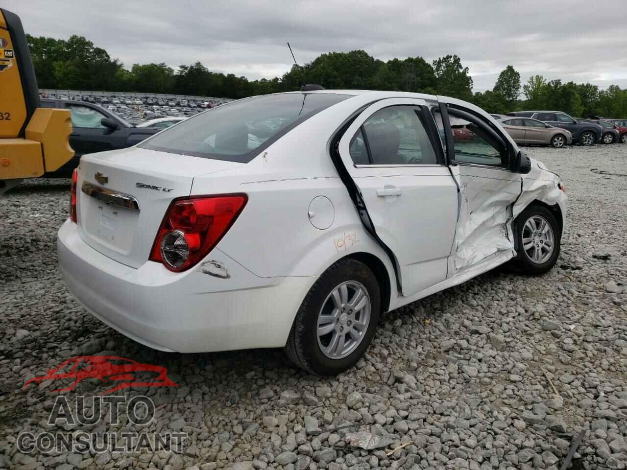 CHEVROLET SONIC 2016 - 1G1JC5SH4G4172040