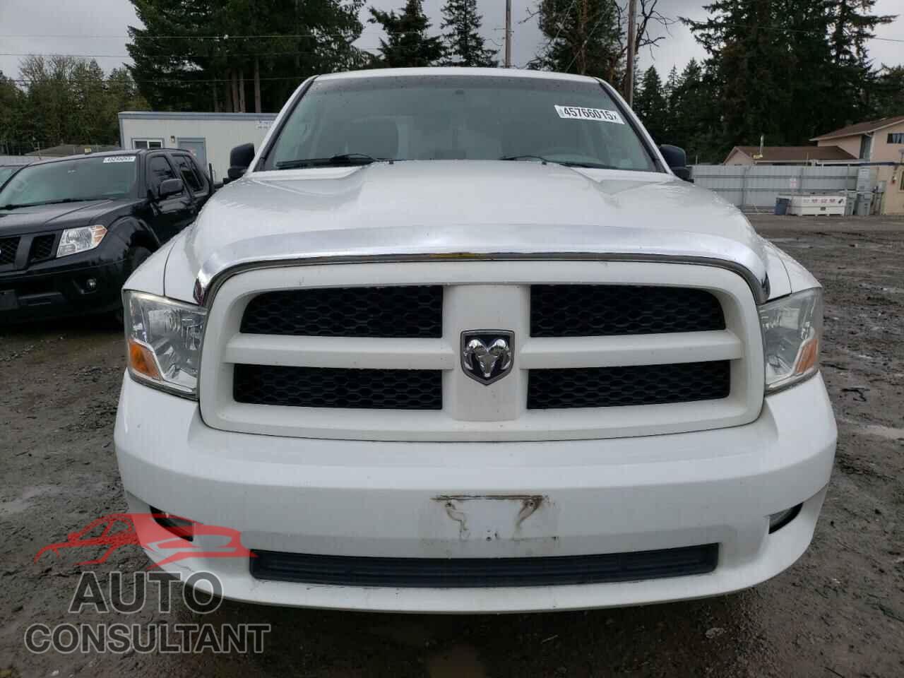 DODGE RAM 1500 2012 - 1C6RD7FT3CS205348