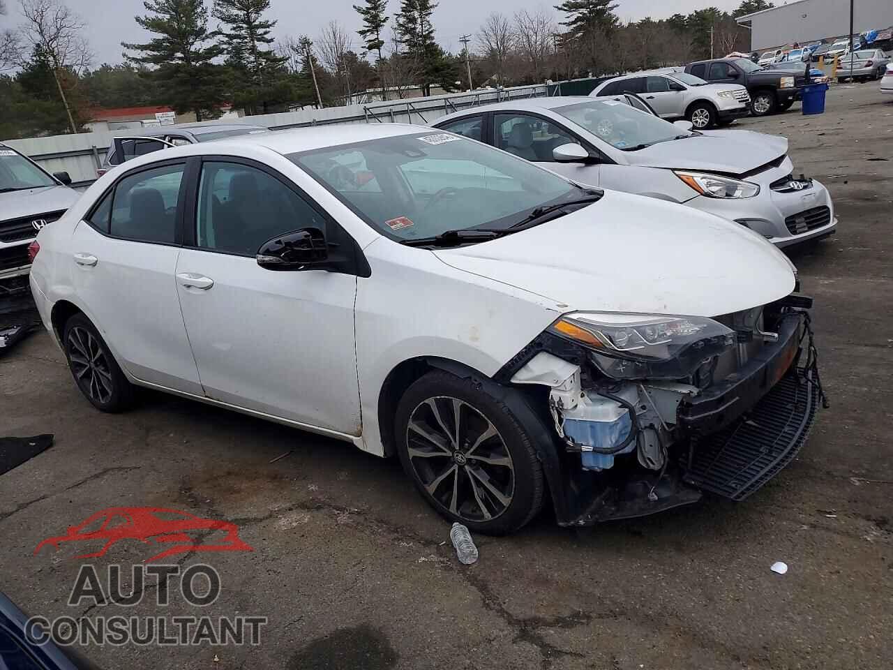 TOYOTA COROLLA 2017 - 5YFBURHE3HP730908