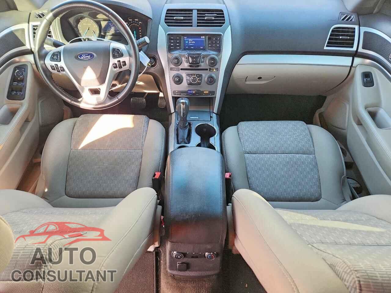 FORD EXPLORER 2015 - 1FM5K7D87FGA85911
