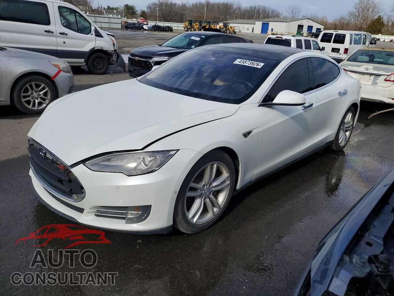 TESLA MODEL S 2015 - 5YJSA1H22FF095883