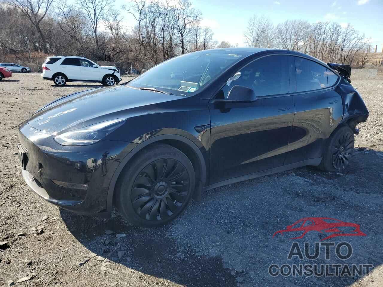 TESLA MODEL Y 2023 - 7SAYGAEE3PF920048