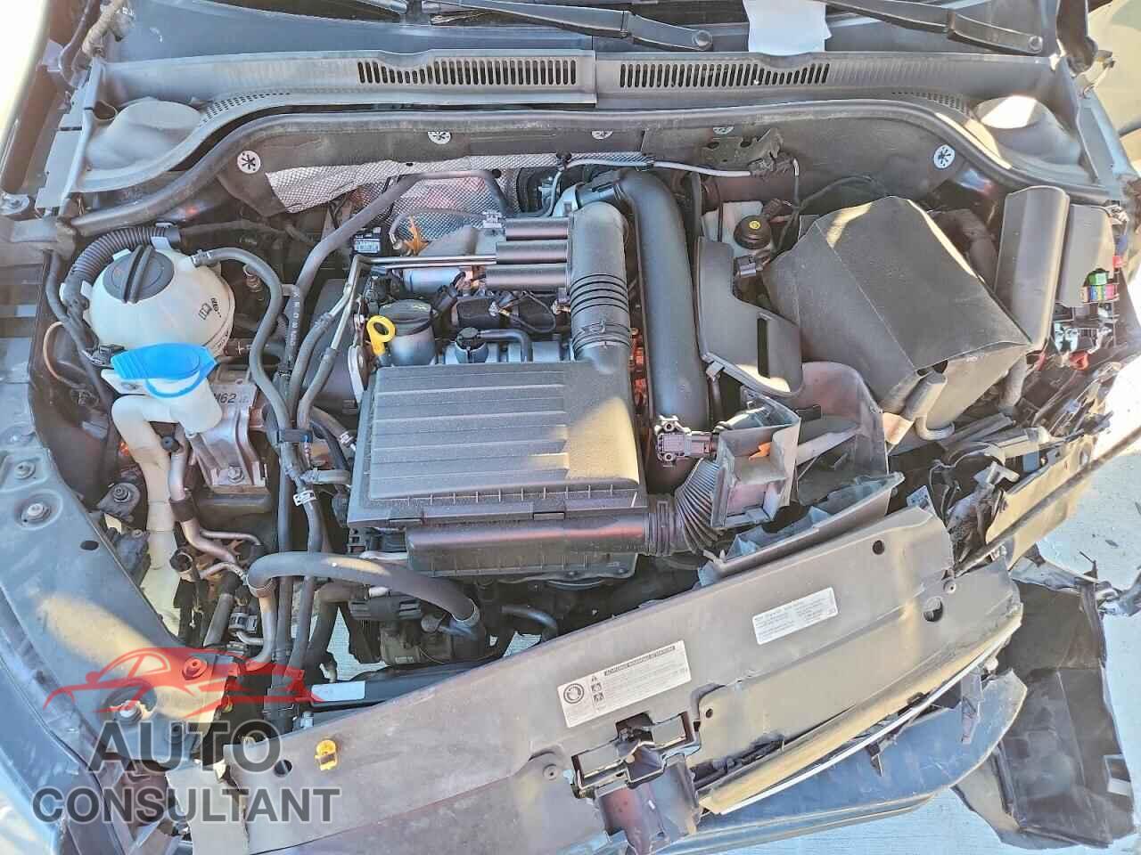VOLKSWAGEN JETTA 2017 - 3VW2B7AJ0HM329077