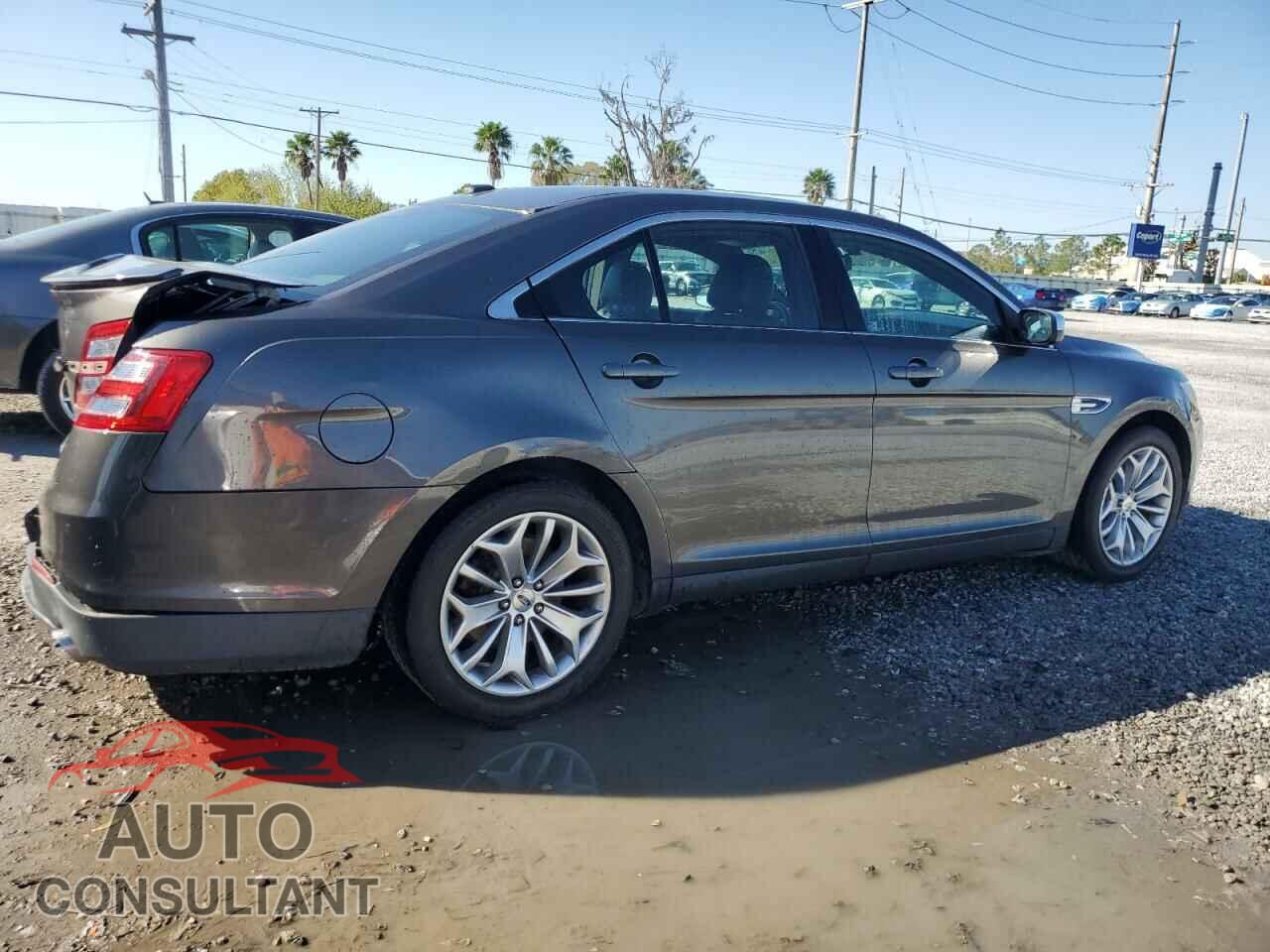 FORD TAURUS 2015 - 1FAHP2F83FG113650