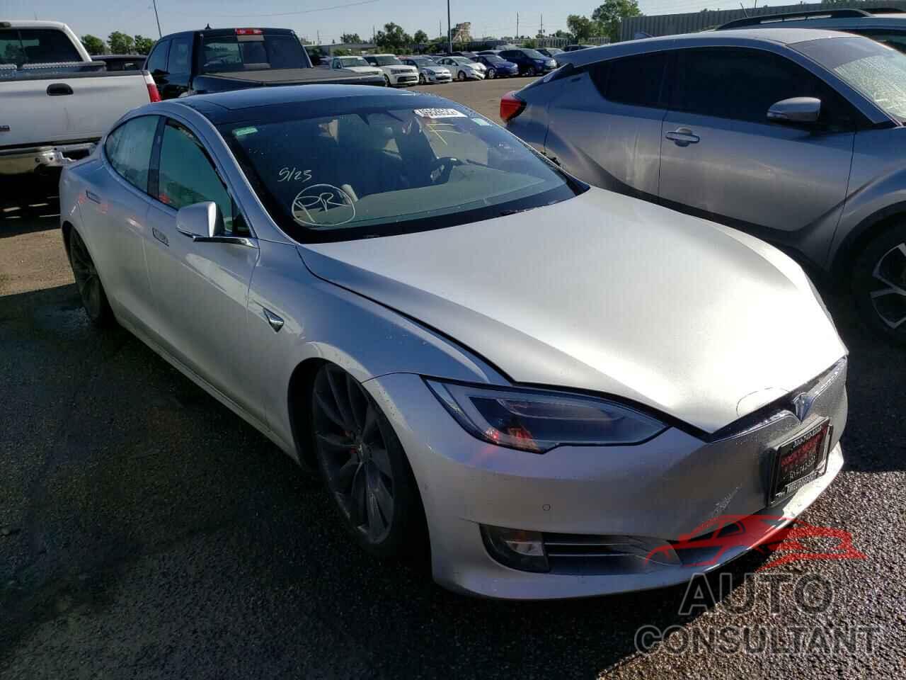 TESLA MODEL S 2017 - 5YJSA1E45HF200781