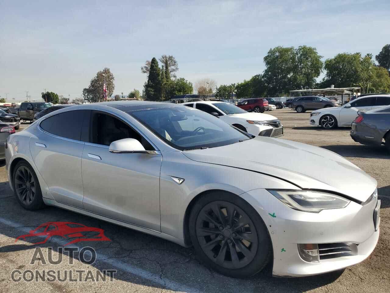 TESLA MODEL S 2016 - 5YJSA1E2XGF155351