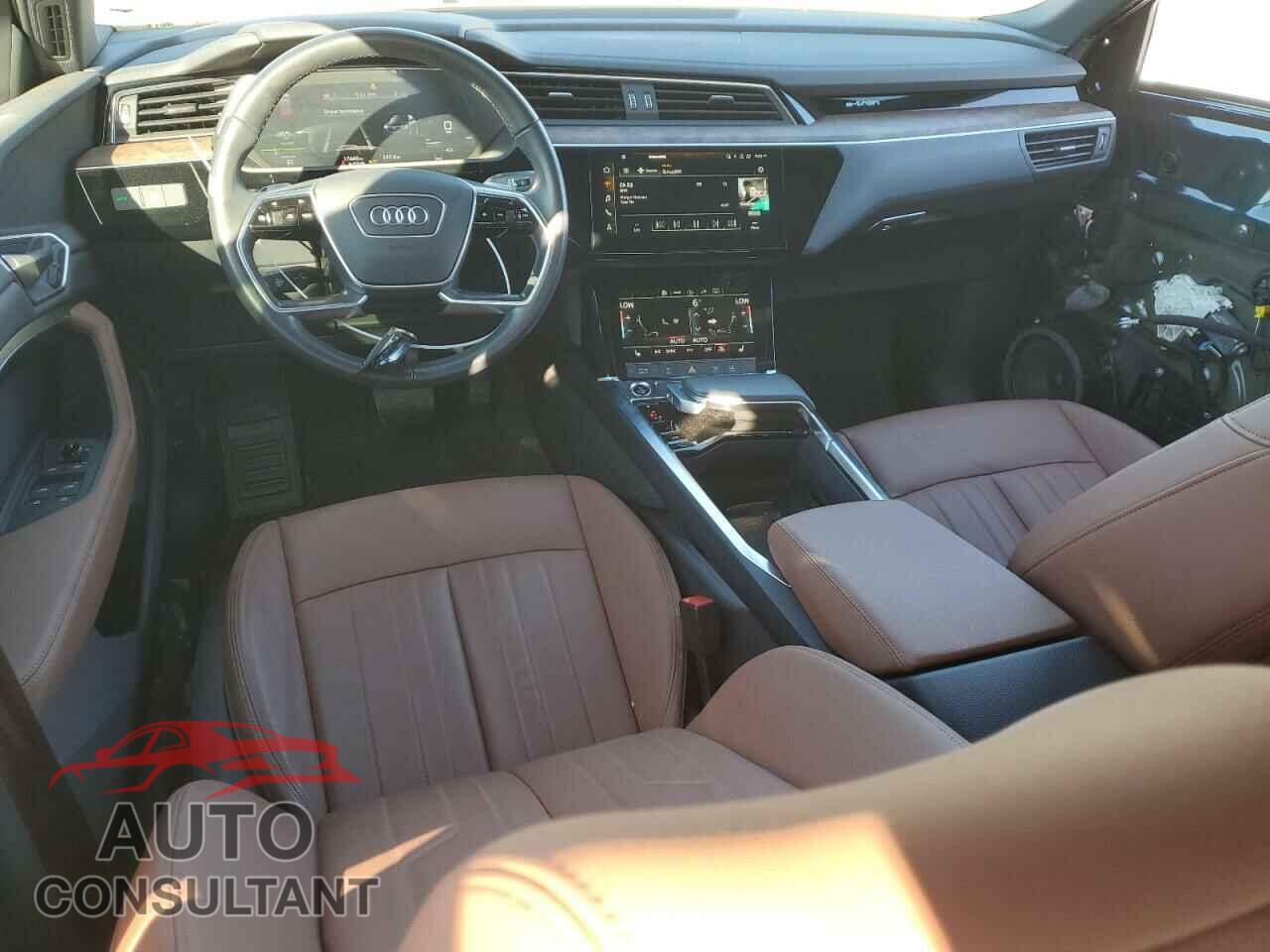 AUDI E-TRON 2023 - WA1AAAGE0PB011503