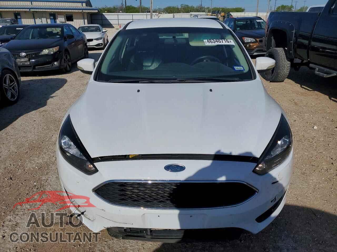 FORD FOCUS 2016 - 1FADP3F27GL407352