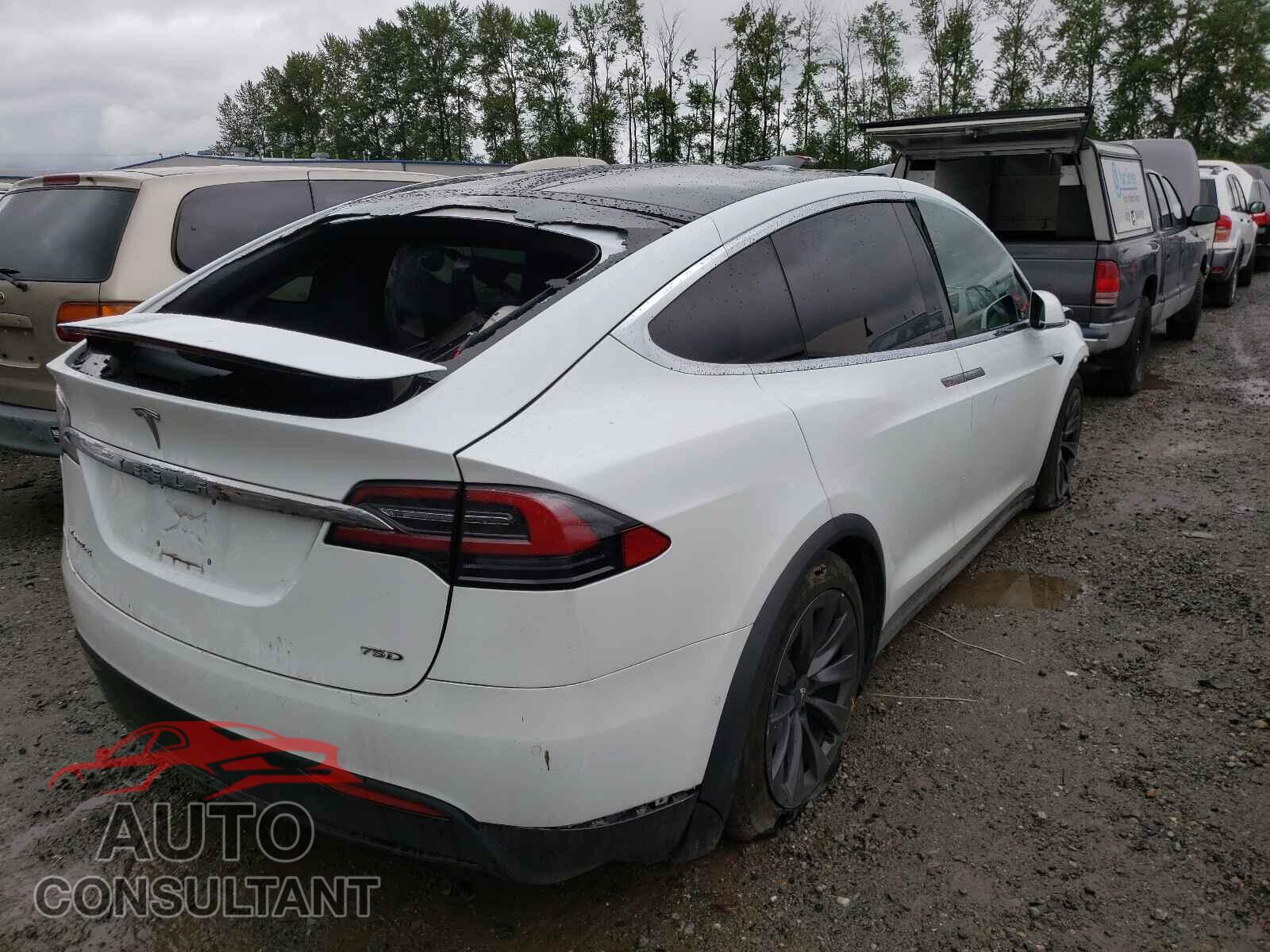 TESLA MODEL X 2018 - 5YJXCDE26JF117513