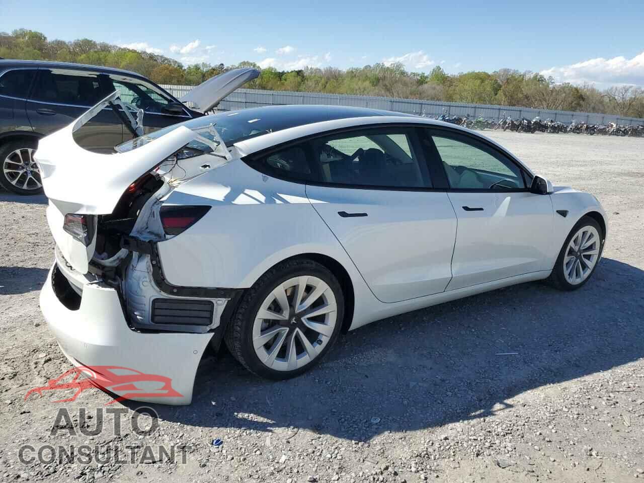 TESLA MODEL 3 2021 - 5YJ3E1EA8MF856739