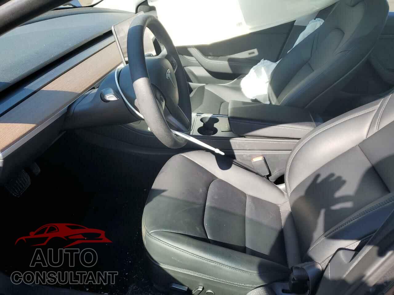 TESLA MODEL 3 2023 - 5YJ3E1EBXPF704278