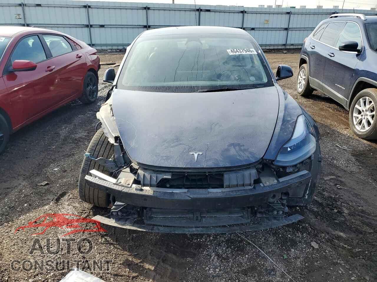 TESLA MODEL 3 2023 - 5YJ3E1EB8PF676433