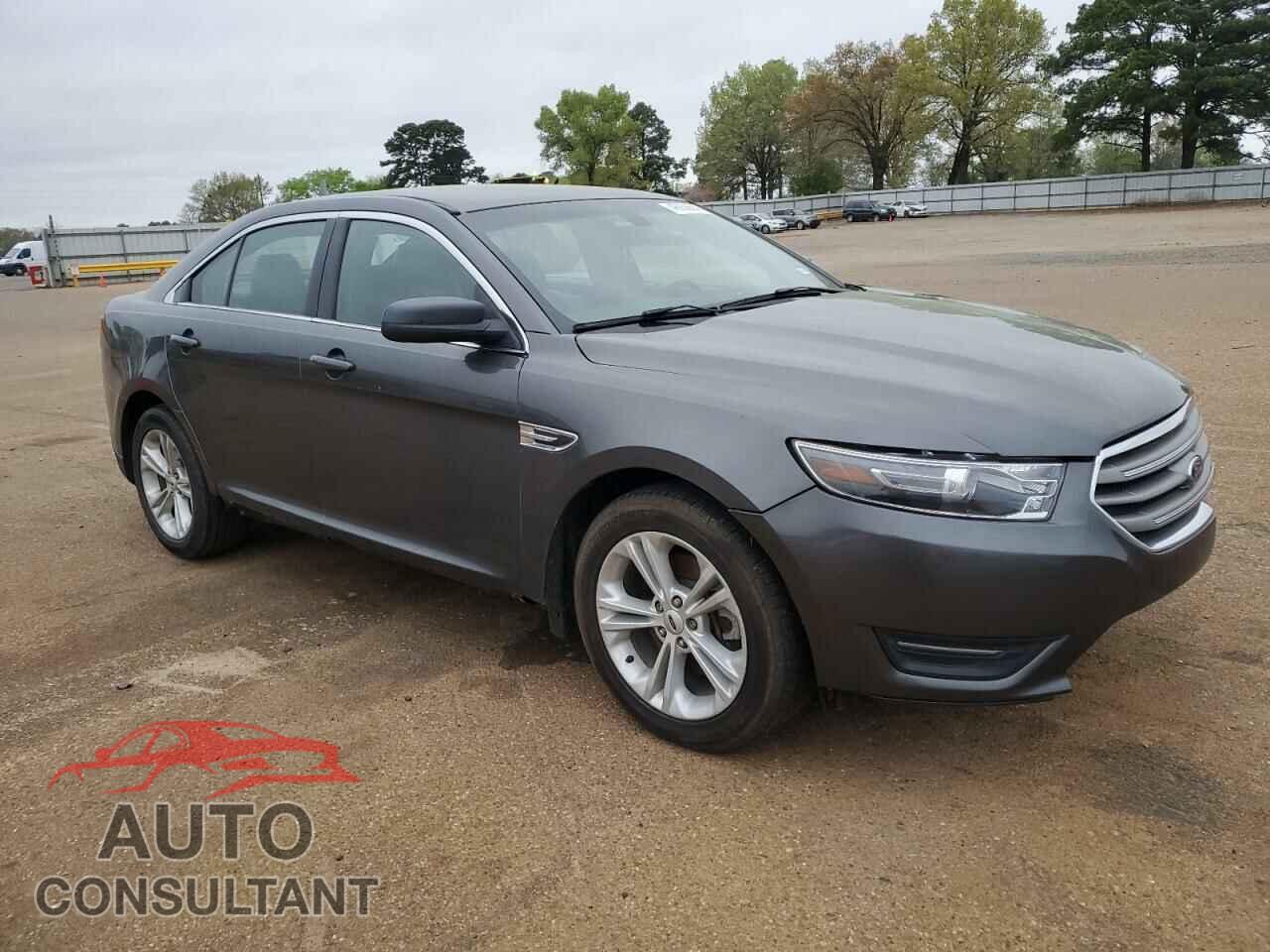 FORD TAURUS 2017 - 1FAHP2E86HG141625