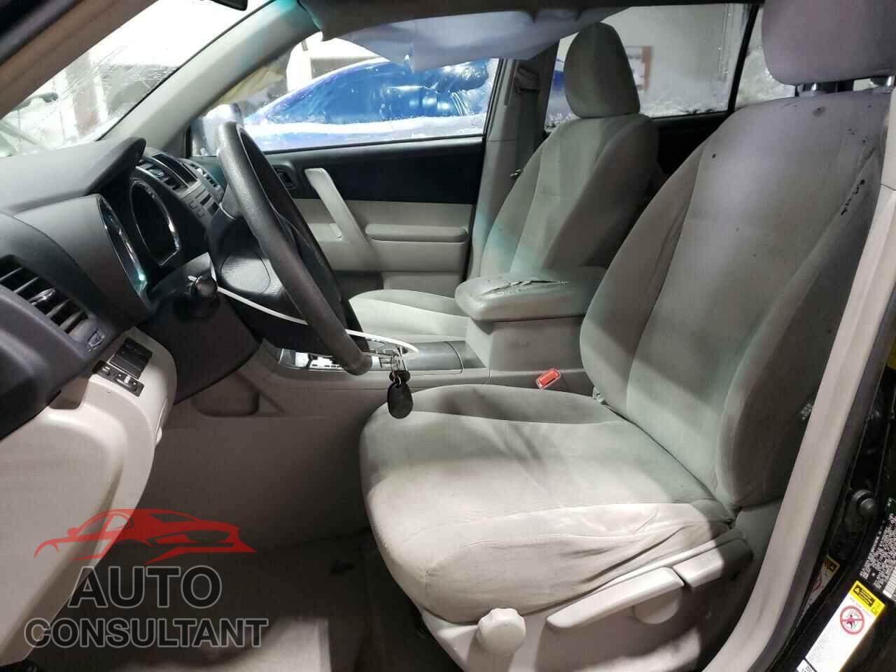 TOYOTA HIGHLANDER 2010 - 5TDBK3EH1AS021988